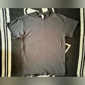 Gildan T-shirt